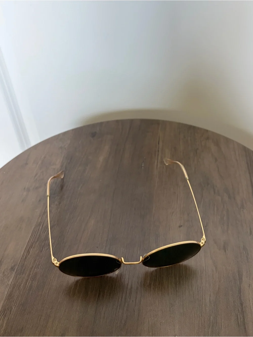 Ray-Ban Round Metal Sunglasses – Gold/Green | Unisex